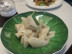 -湖畔鲁菜·二十年老字号餐厅(大明湖店)