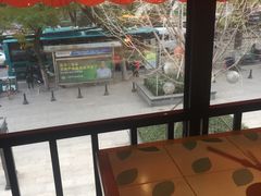 -南城十里潮汕鲜牛火锅·鲜虾生滚粥(融汇老商埠店)