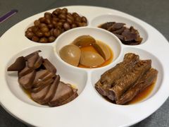 -江宴渔村·鱼鲜土菜(紫荆广场店)