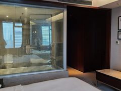 -上海龙之梦万丽酒店