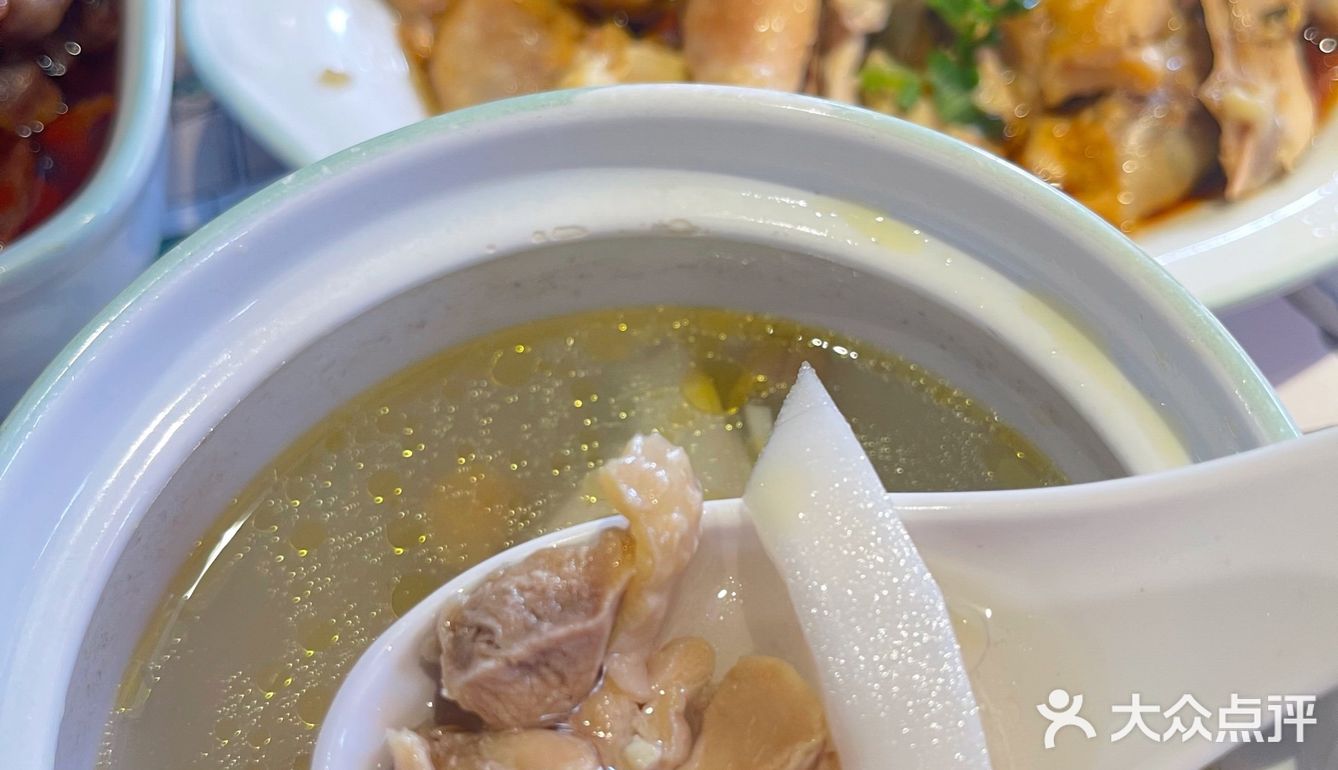 好的～今年冬天的鸡汤就交给老乡鸡了