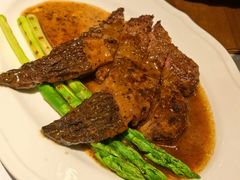 小牛肉配羊肚菌松露酱-CAPARESH開府莱舍(望京金辉店)