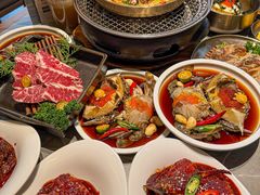 -草家酱蟹炭火烤肉店(珲春南路一店)