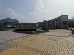 -泉城广场
