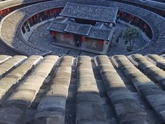 -初溪土楼群