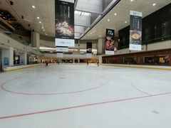 -冰纷万象滑冰场(深圳万象城店)