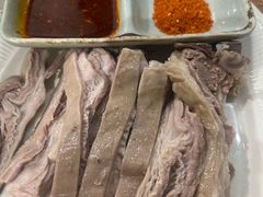 手抓羊肉-贯贯吉·清真餐厅(浙江中路店)