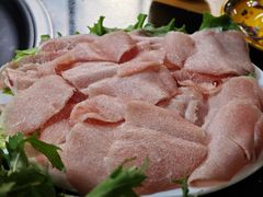 -银同牦牛肉火锅