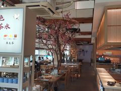 -蜜桃餐厅·伴山(湖滨商业街店)