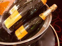 -Salon de The de Joel Robuchon(外滩18号店)