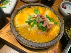 咕嘟肉末包浆豆腐-云海肴·汽锅鸡·云南菜(天山百盛优客店)