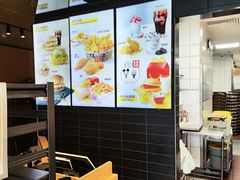 -麦当劳(展览路店)