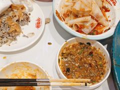-渔香岛美蛙鱼头火锅店(威清路店)