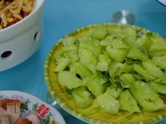 -崴海渔村(虹梅路店)