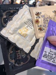 -ANNA SUI