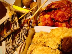 -BHC炸鸡(明洞总店)