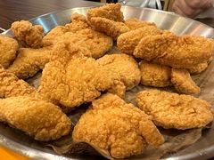 -BHC炸鸡(明洞总店)