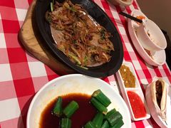 -西贝莜面村(上海百联西郊店)