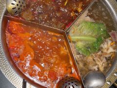 -廖掌柜·重庆鲜货火锅(上海首店)