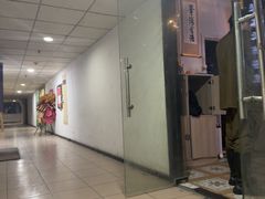 -荒岛实景沉浸密室(江汉路1店)