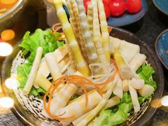 -湊湊火锅·茶憩(打浦桥日月光店)