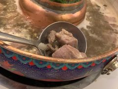 -毛辣果·贵州红酸汤牛肉火锅(西单店)