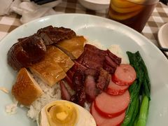 -新大咀港式茶餐厅(宝山万达店)