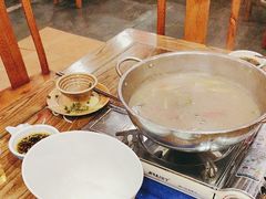 -亮欢寨(凯里总店)