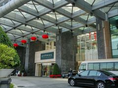 -广州白云机场雅高铂尔曼大酒店
