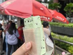 -詹爷爷乌节路街头冰淇淋