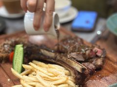 -东方豪景花园酒店·怡景旋转餐厅