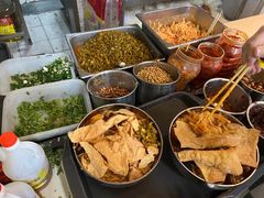 -红鼻子桂林米粉(金唐新光界店)