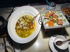 金汤酸菜鱼-绿茶餐厅(成都大悦城店)
