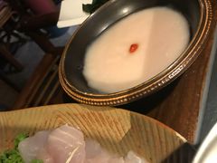 -老牌坊云南鱼豆花火锅(哈西万达店)