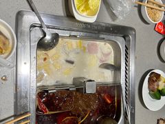 -海底捞火锅(漕宝路店)