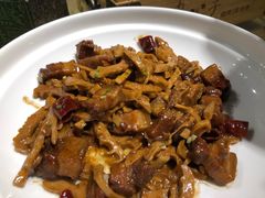 笋干烧肉-匠心臭鳜鱼·徽菜(荣京道店)