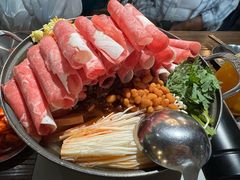 部队锅-MI WU FACTORY米屋美食工厂餐厅(绿地店)