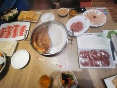 -彤德莱火锅(果园路店)