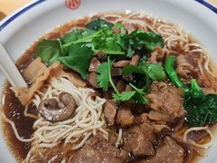 番茄肥牛面-遇见小面(站西路店)
