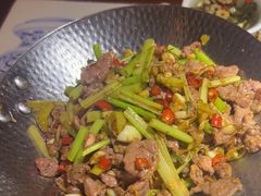 -醉英雄四川料理(新塘万达广场店)