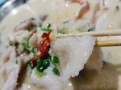 特色酸菜鱼-川旺角川粤融合菜•海景餐厅(星海广场店)