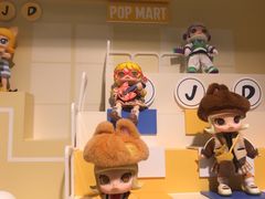 -泡泡玛特POPMART(侨福芳草地店)