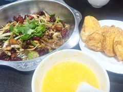 -龙顺园麻辣香锅(机场店)