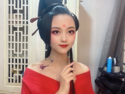 -盘子女人坊古装写真摄影