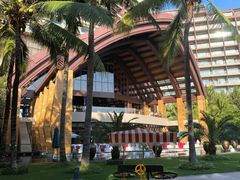 -三亚湾海居铂尔曼度假酒店