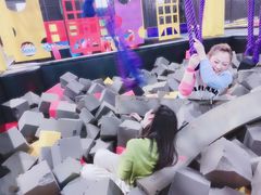 -嘿哟动霸CHUA·新潮玩运动娱乐中心·蹦床滑冰团建乐园