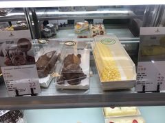 面包甜点陈列柜-花园饼屋·吐司蛋糕面包(星海店)
