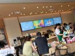 -星巴克臻选(莘庄仲盛店)