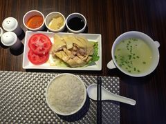 -BLU 全日制餐厅(上海安曼纳卓悦酒店)