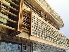 iphone_upload_pic-复旦大学光华楼
